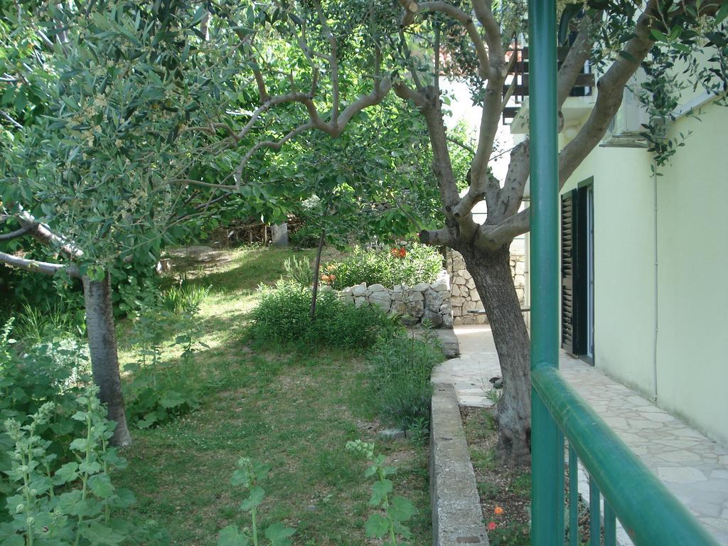 Apartments Smiljana Omiš Dış mekan fotoğraf