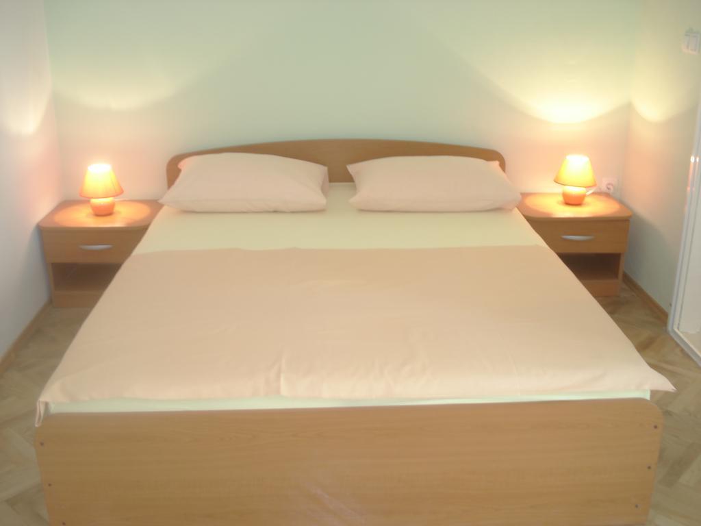 Apartments Smiljana Omiš Dış mekan fotoğraf