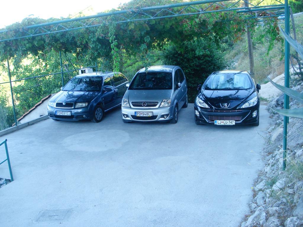 Apartments Smiljana Omiš Dış mekan fotoğraf
