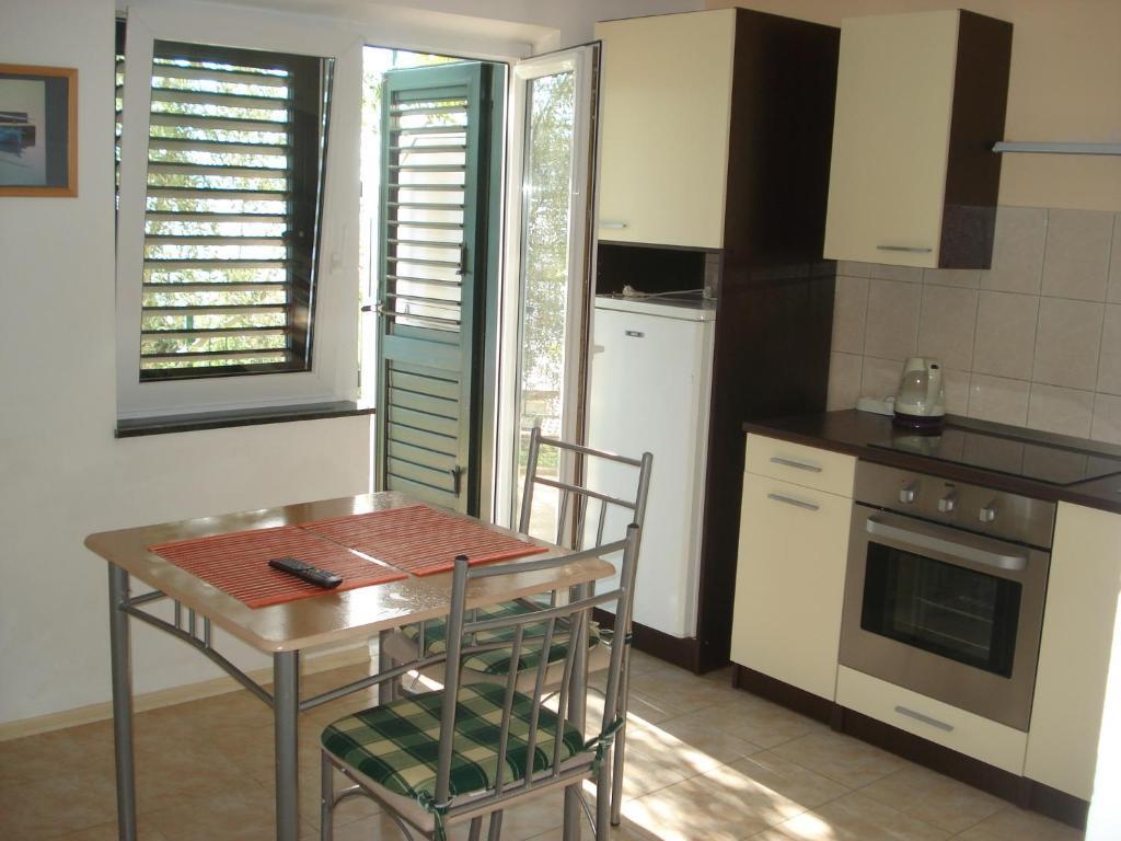 Apartments Smiljana Omiš Dış mekan fotoğraf